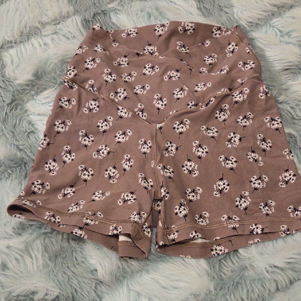 Aerie High Waist Yoga Floral Brown Shorts For Girls